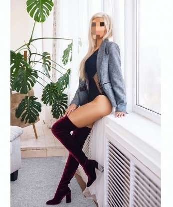Оксана, 21
